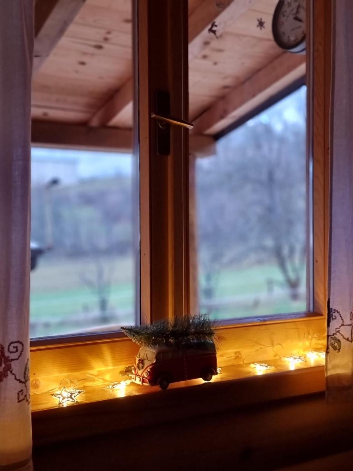 Vila Koliba 30Svibnja Perusic Exteriér fotografie